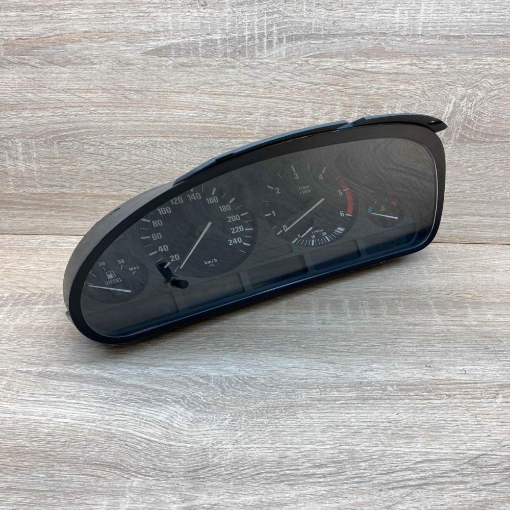 6907018 110 008 735 112 Speedometer (instrument cluster) BMW X5 E53