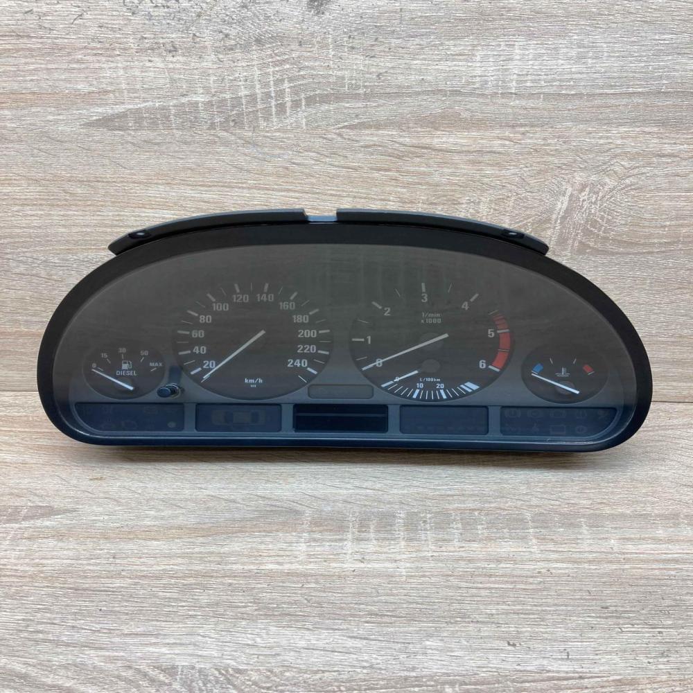6907018 110 008 735 112 Speedometer (instrument cluster) BMW 5 E39