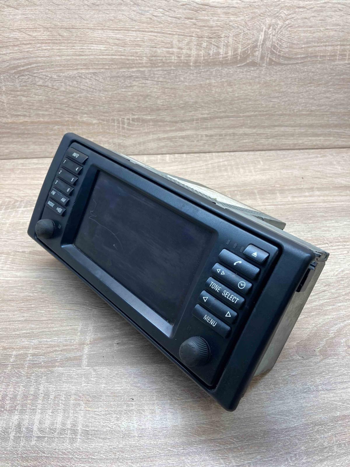 6916611   Radio/CD/DVD/GPS head unit BMW 5 E39