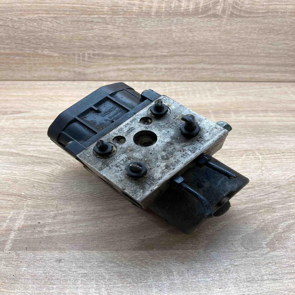 0273004281 8E0614111AB 0265216559 ABS Pump Volkswagen PASSAT B5