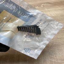 7700838570   Windshield trim Renault Megane II