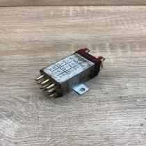 2015403745   Other relay Mercedes-Benz E W124