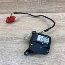 4A0820511B 0132801022  Air flap motor/actuator Audi A6 S6 C4 4A
