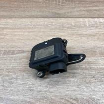 0132801129   Air flap motor/actuator Audi A6 Allroad C5