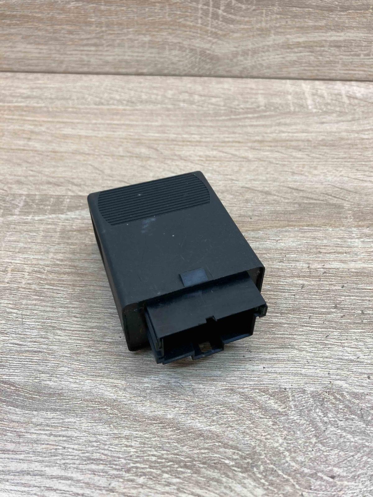 0165452332 05014000  Other relay Mercedes-Benz Vito Viano W638