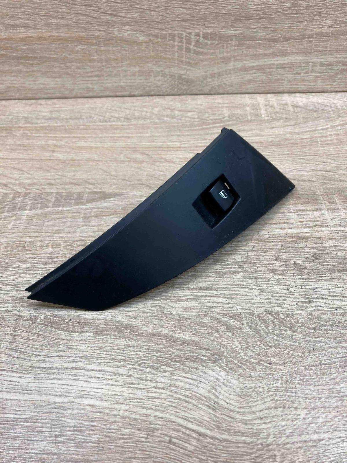 6951966 391708  Electric window control switch BMW 5 E60 E61