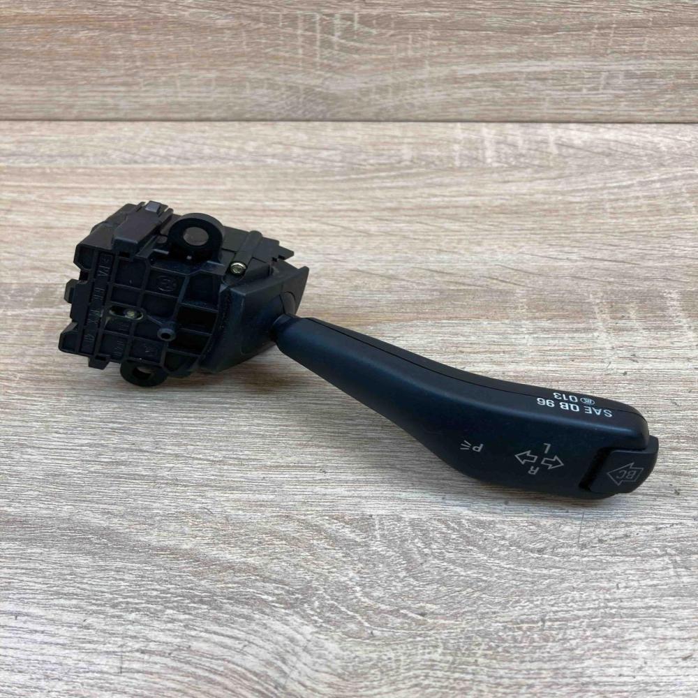8363668 m 01104010  Indicator stalk BMW 3 E46