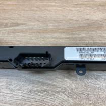 04685925AA 130711034 746 77464 Hazard light switch Chrysler Voyager