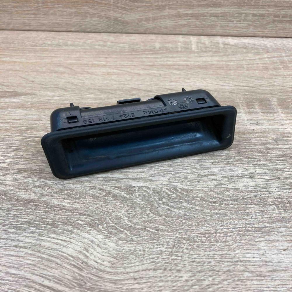 7118158   Tailgate/trunk/boot exterior handle BMW 5 E60 E61