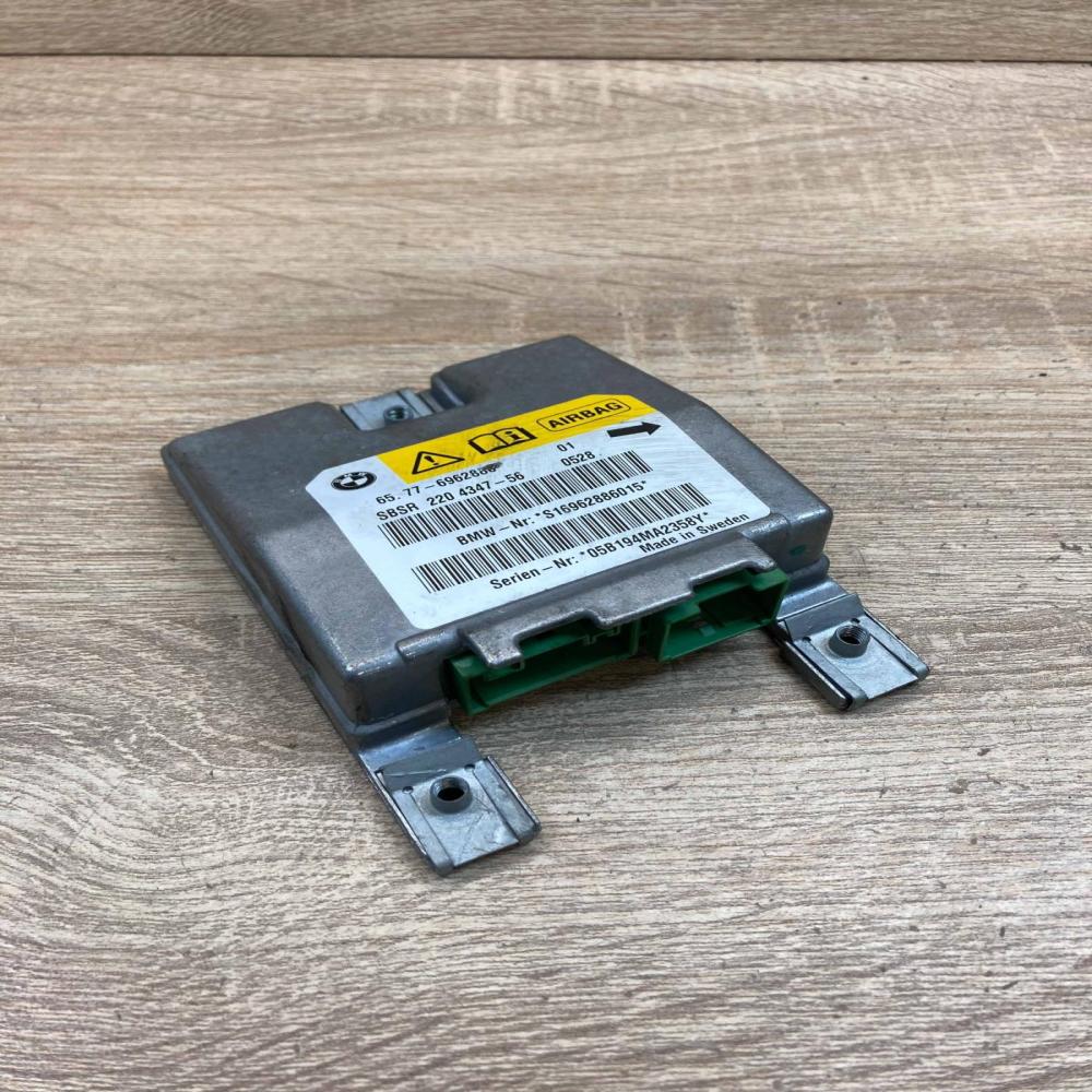 6962886 2204347 56  Airbag control unit/module BMW 5 E60 E61