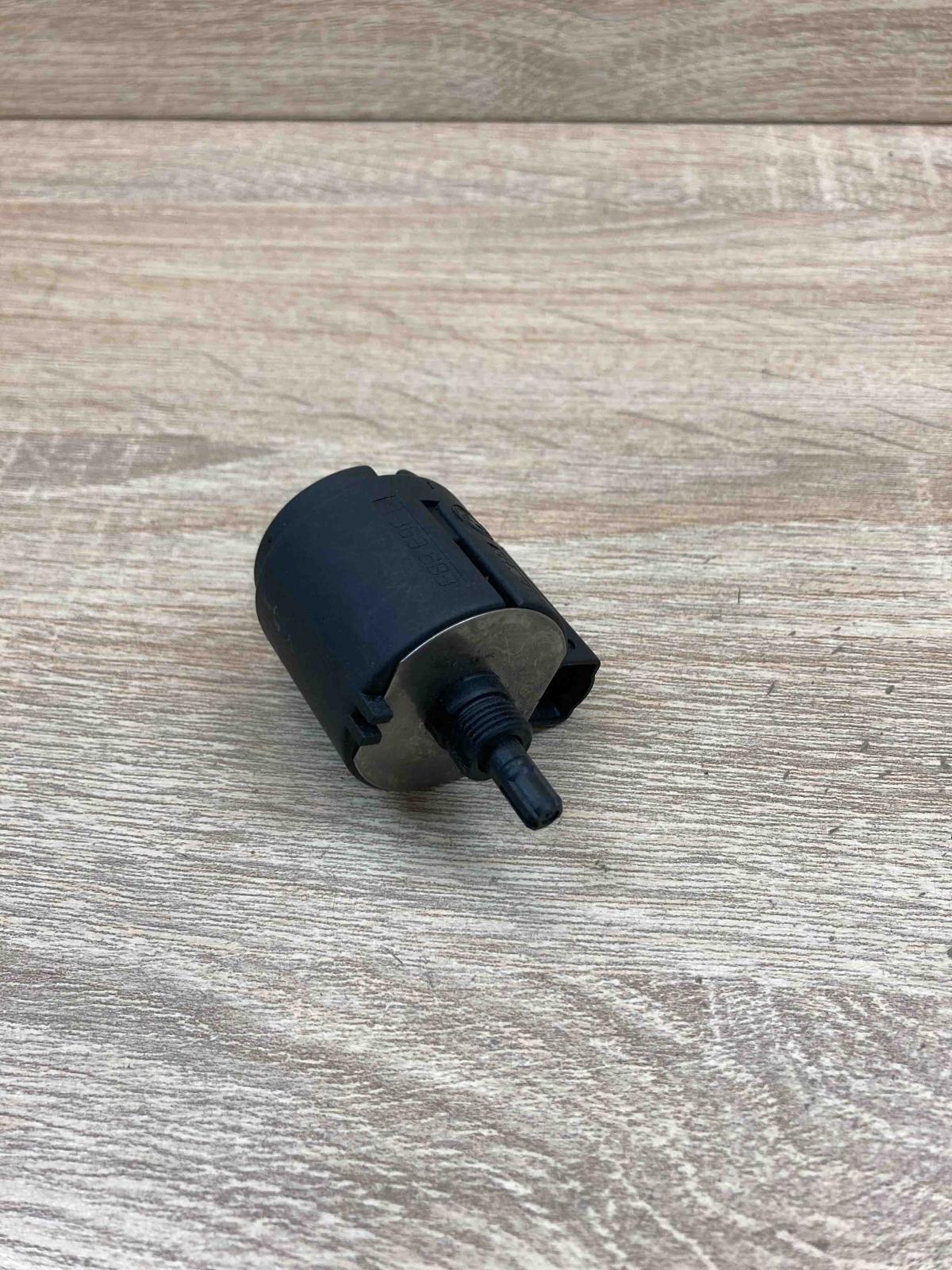 530893 549391011  Light switch BMW 7 E38