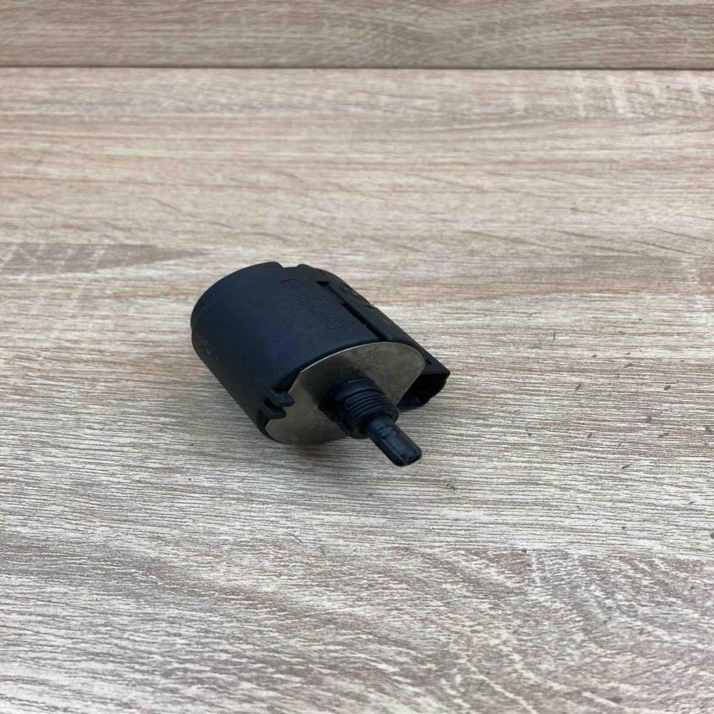 530893 549391011  Light switch BMW 7 E38