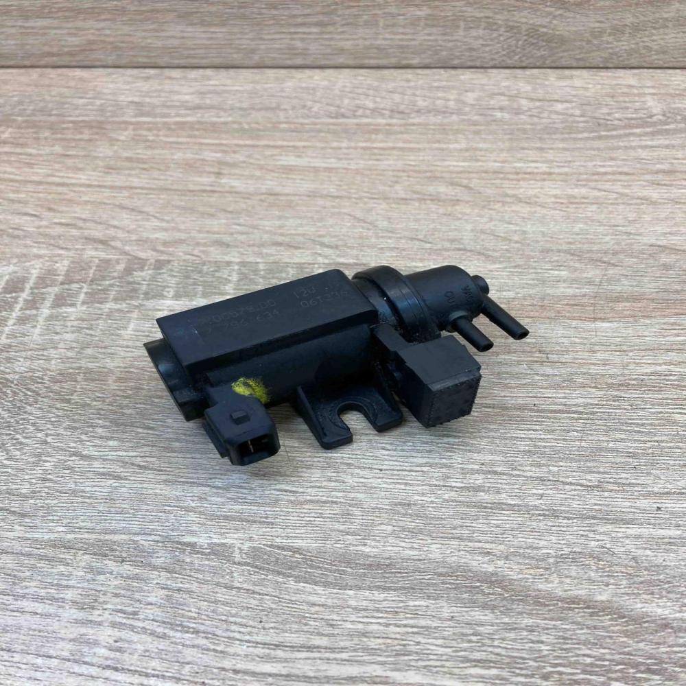 70057900 7796634  Turbo solenoid valve BMW 5 E60 E61