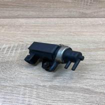 2246175 72190323  Turbo solenoid valve BMW 5 E39