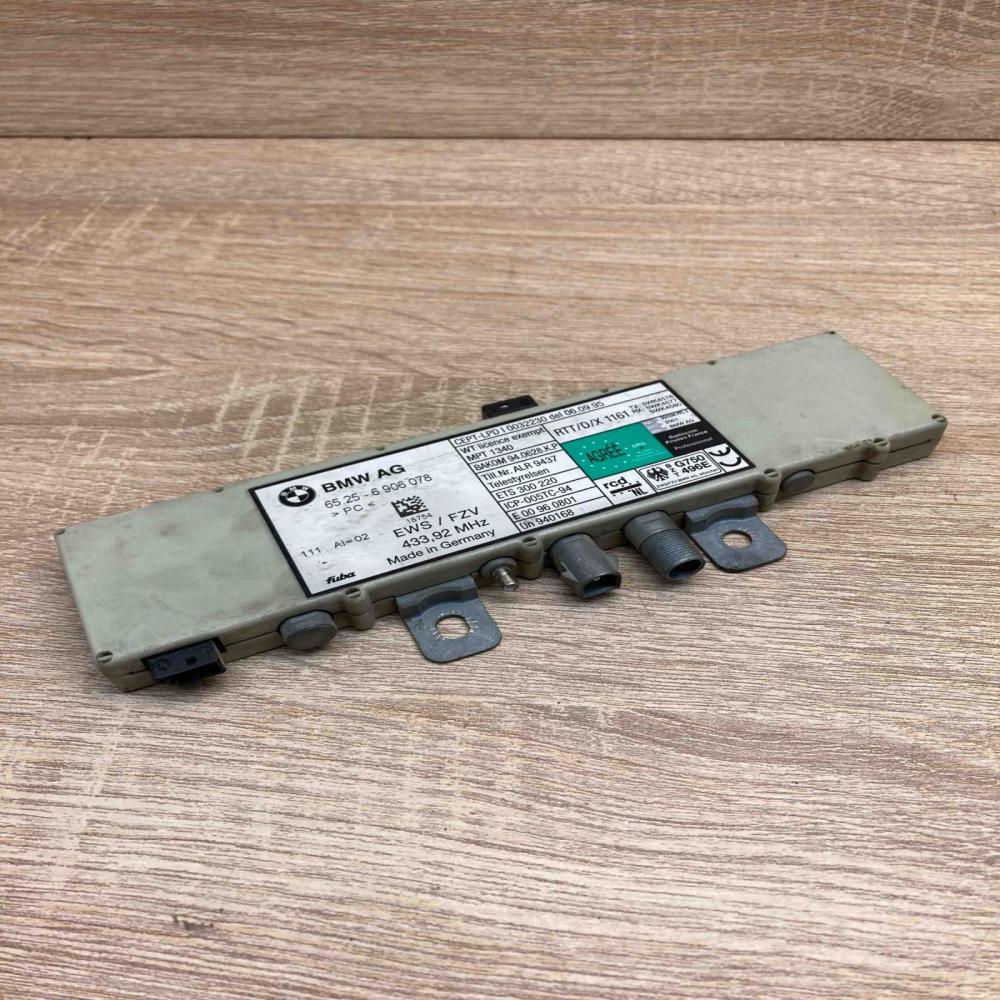 6906078   Aerial antenna amplifier BMW 5 E39