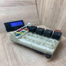 93BG 14K150 AD 0124001  Fuse module Ford Mondeo MK II