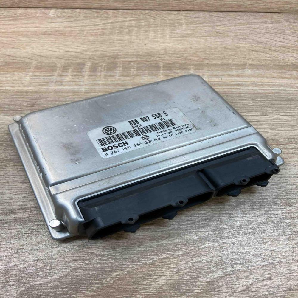 8D0907558S 0261204956  Engine control unit/module ECU Volkswagen PASSAT B5