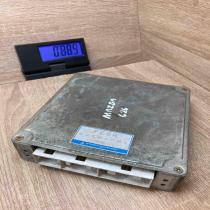 E2T01781 FE8A 8Y28 Engine control unit/module ECU Mazda 626