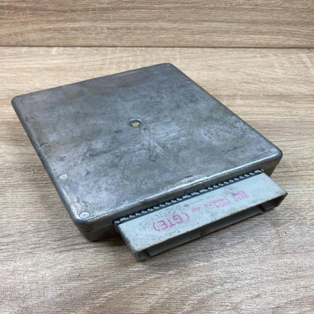 92FB 12A650 EB 2FEB  Engine control unit/module ECU Ford Fiesta