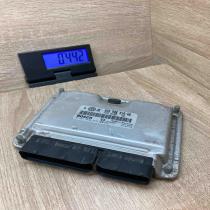 038906019AR 0281010215  Engine control unit/module ECU Volkswagen Golf IV