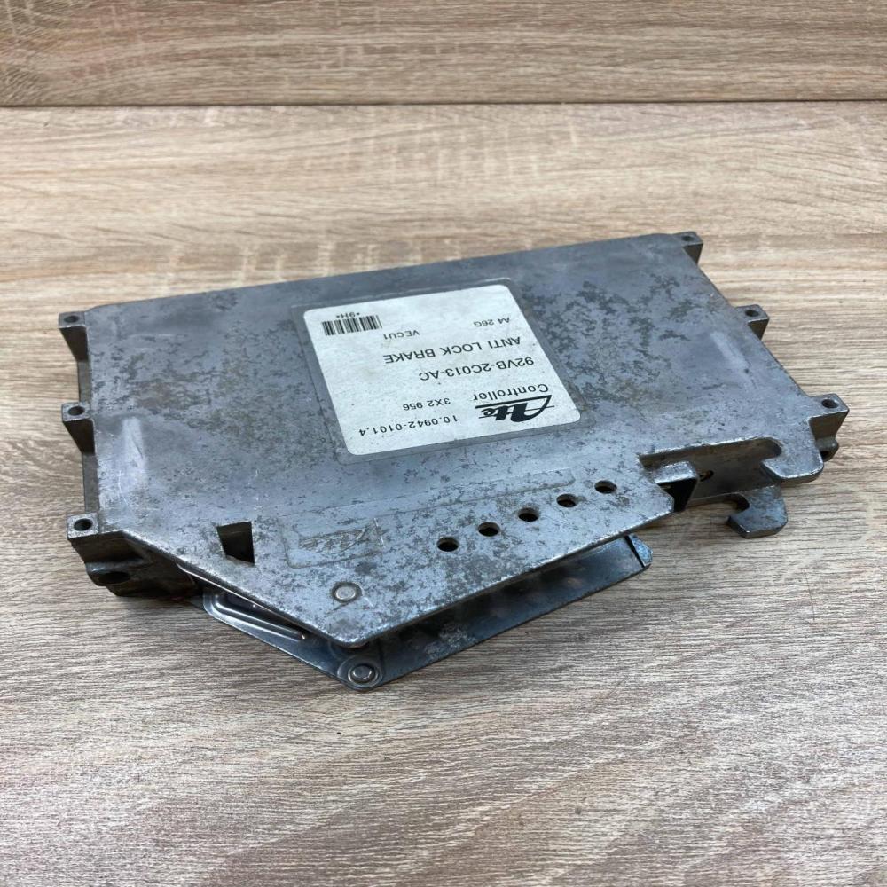 92VB 2C013 AC   ABS control unit/module Ford Transit