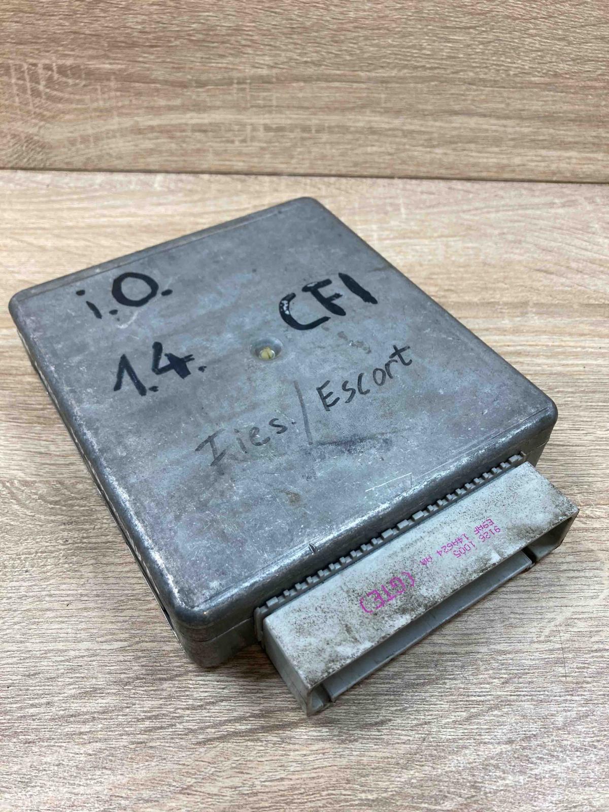 92AB 12A650 GA 2AGA Unit Engine control unit/module ECU Ford Fiesta