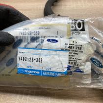 Y402 20 360 Y40220360  Vacuum line/pipe/hose Mazda 626