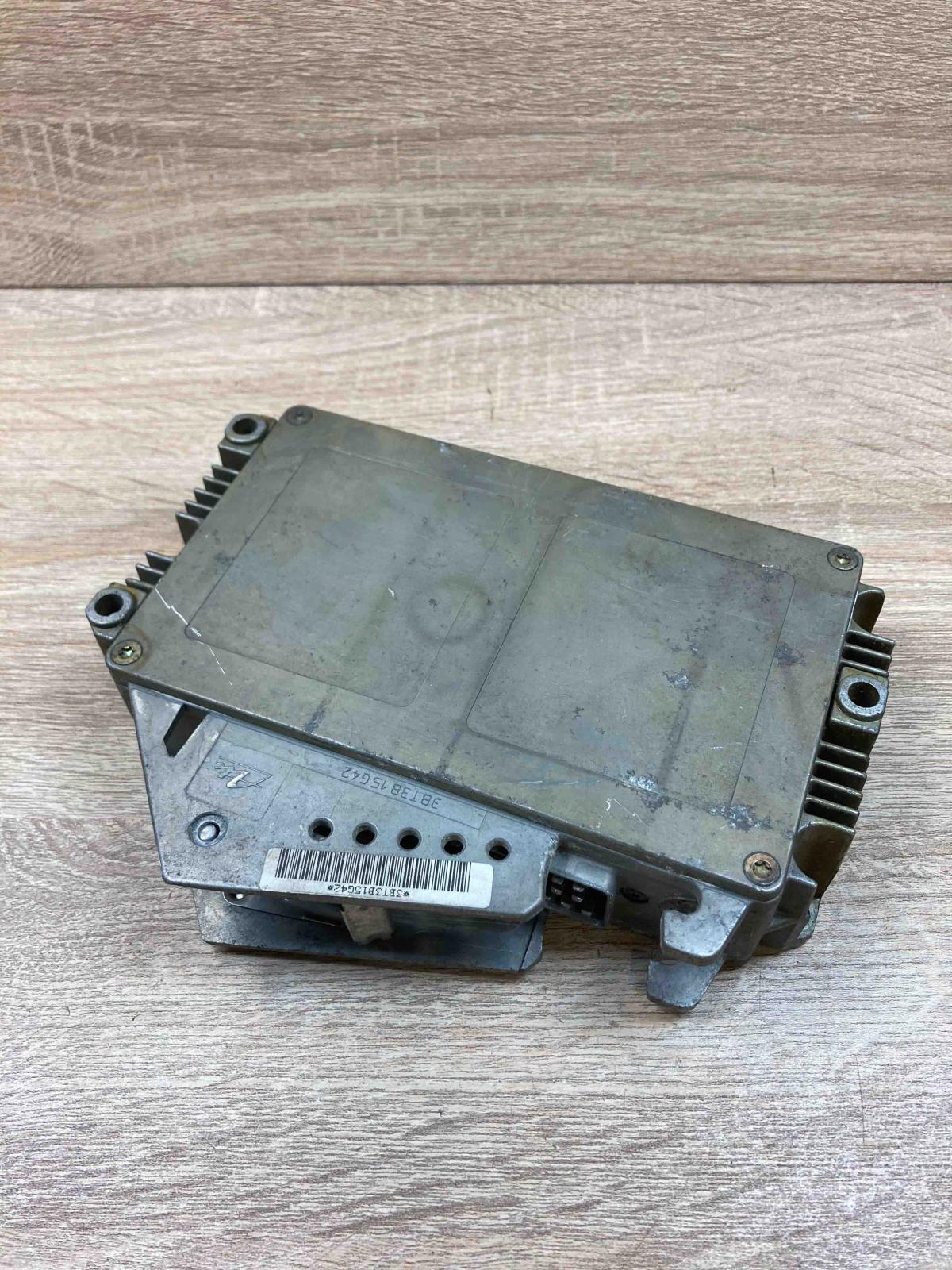 91AB2C013AB   ABS control unit/module Ford Escort