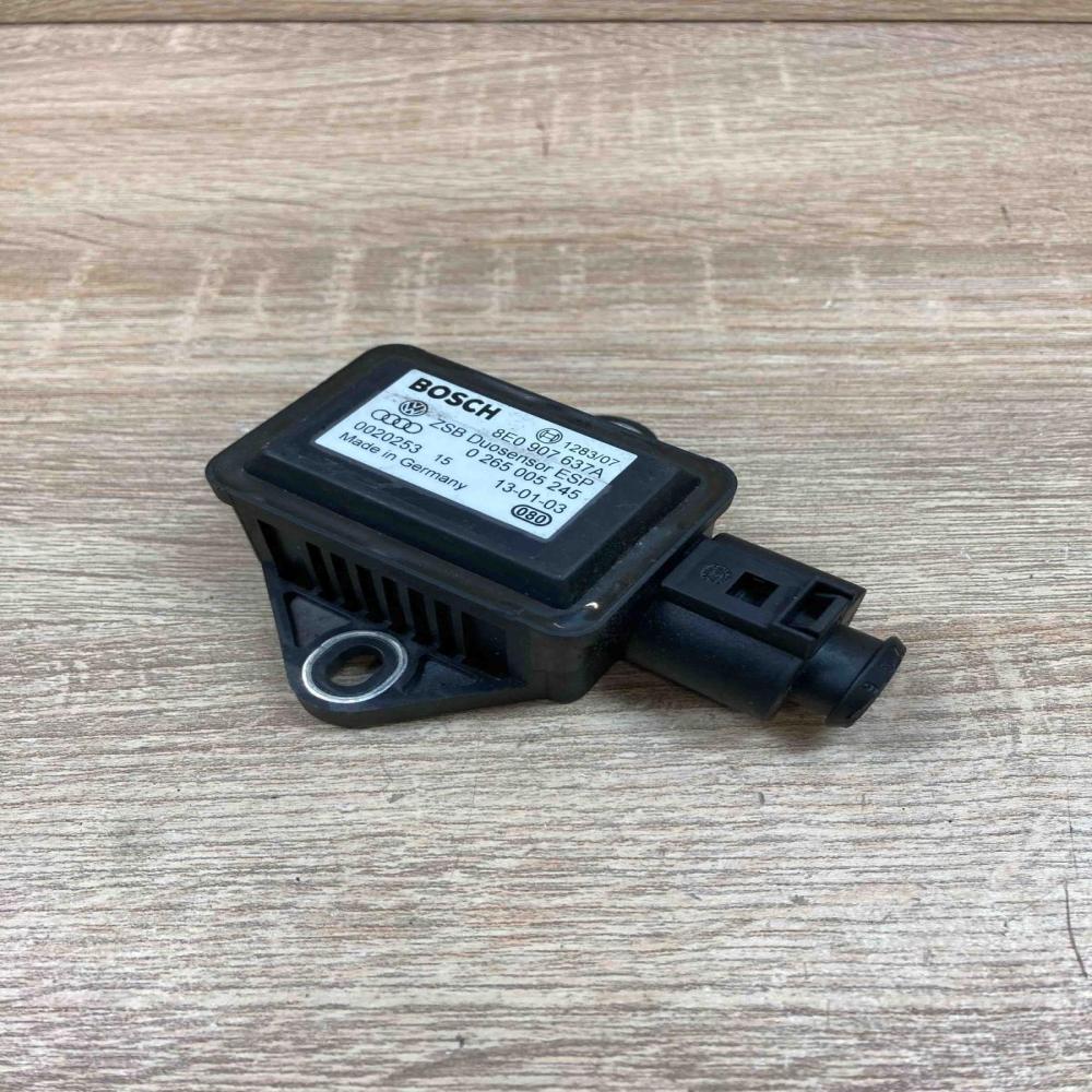 8E0907637A 0265005245  ESP acceleration yaw rate sensor Volkswagen PASSAT B5.5