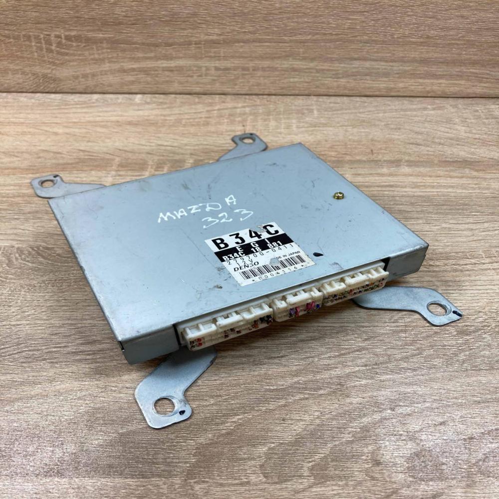 B34C 18 881 279700 0411  Engine control unit/module ECU Mazda 323