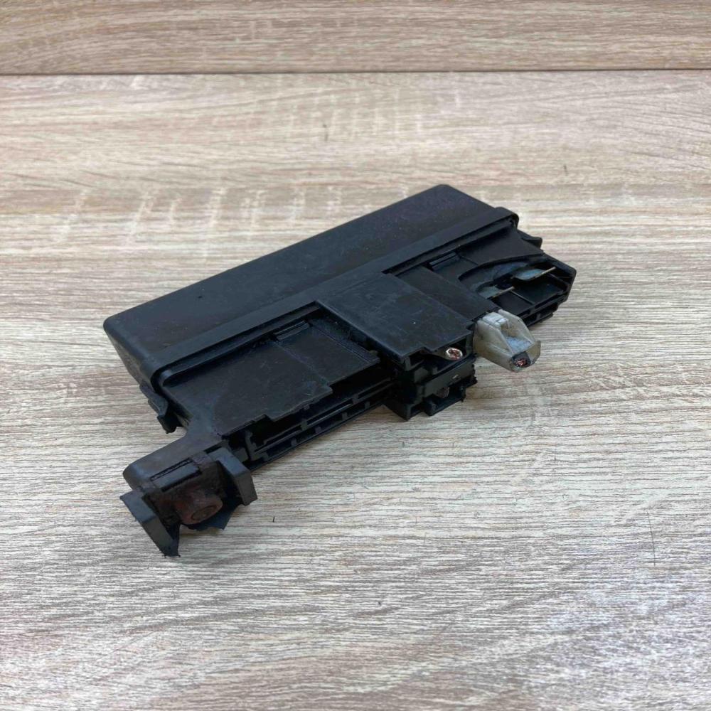 GE6S 5335   Fuse module Mazda 626
