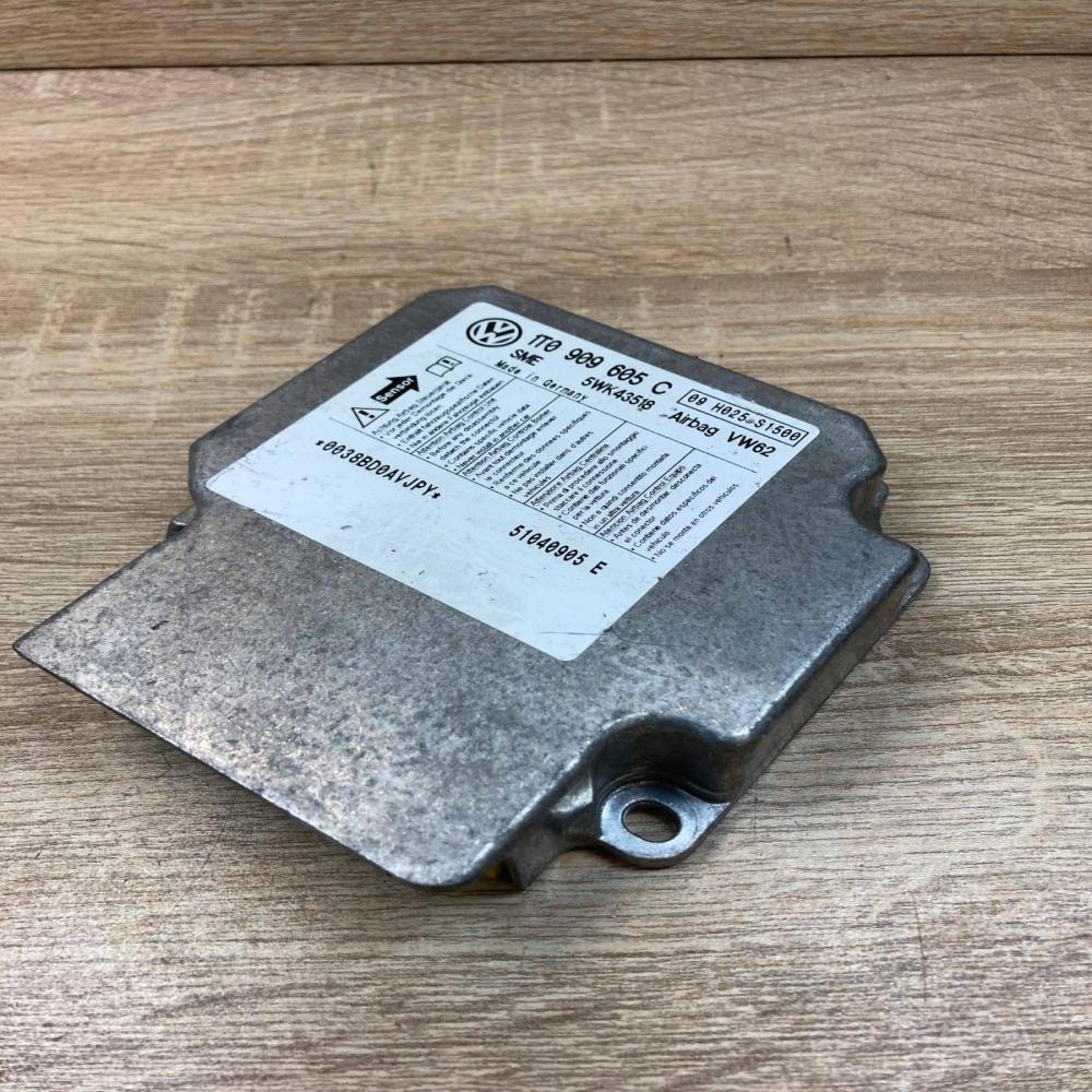 1T0909605C   Airbag control unit/module Volkswagen Touran I