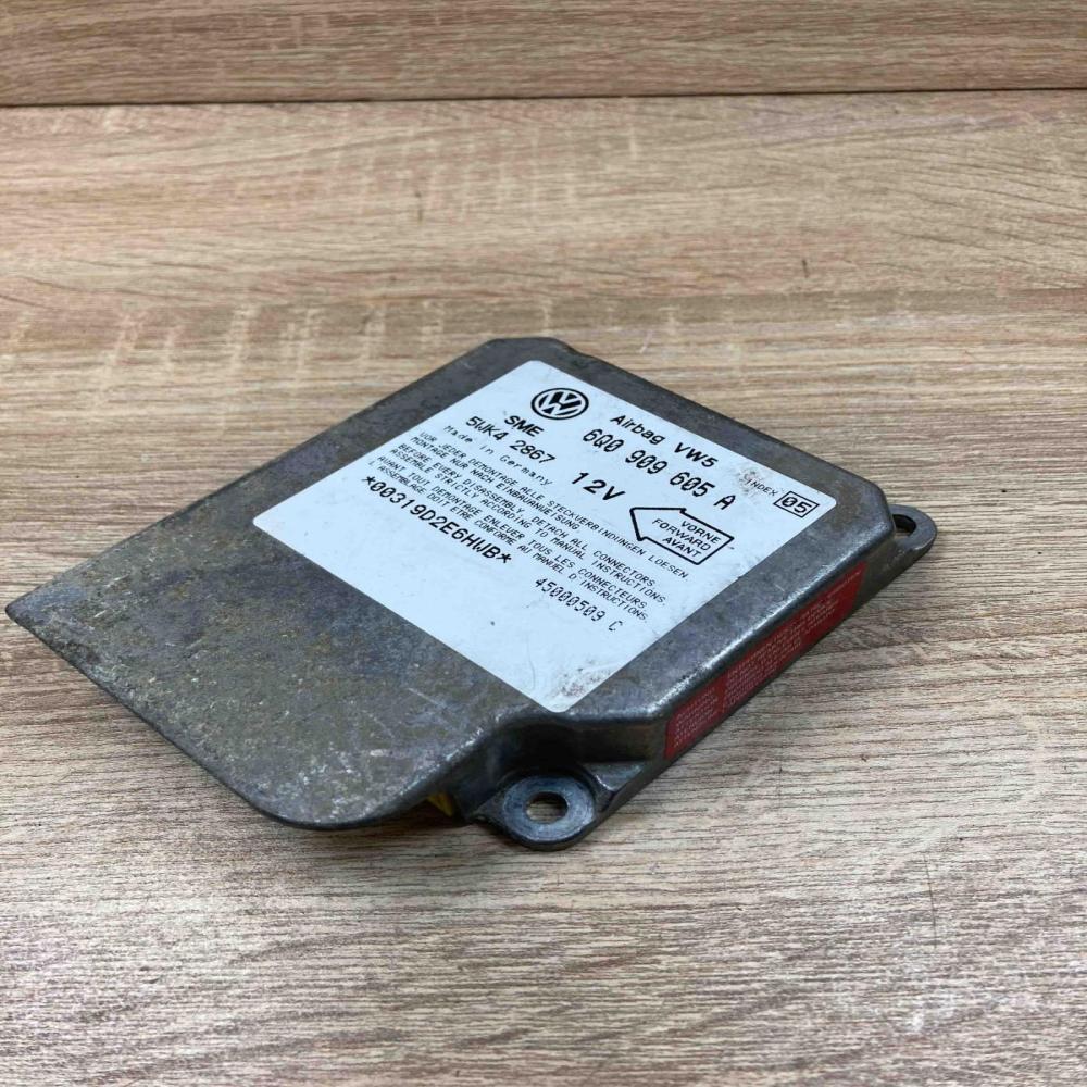6Q0909605A   Airbag control unit/module Volkswagen Golf IV