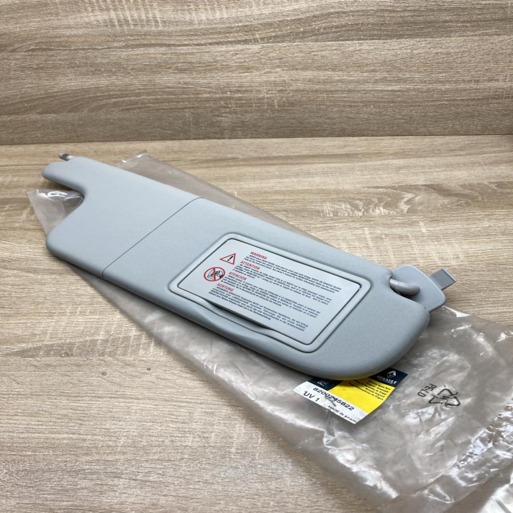 8200245822   Sun visor Renault Laguna II