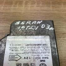 1C0909605   Airbag control unit/module Volkswagen PASSAT B5.5