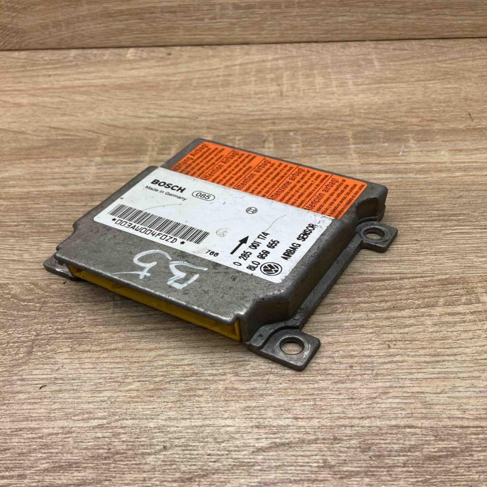 8L0959655 0285001174  Airbag control unit/module Volkswagen PASSAT B5