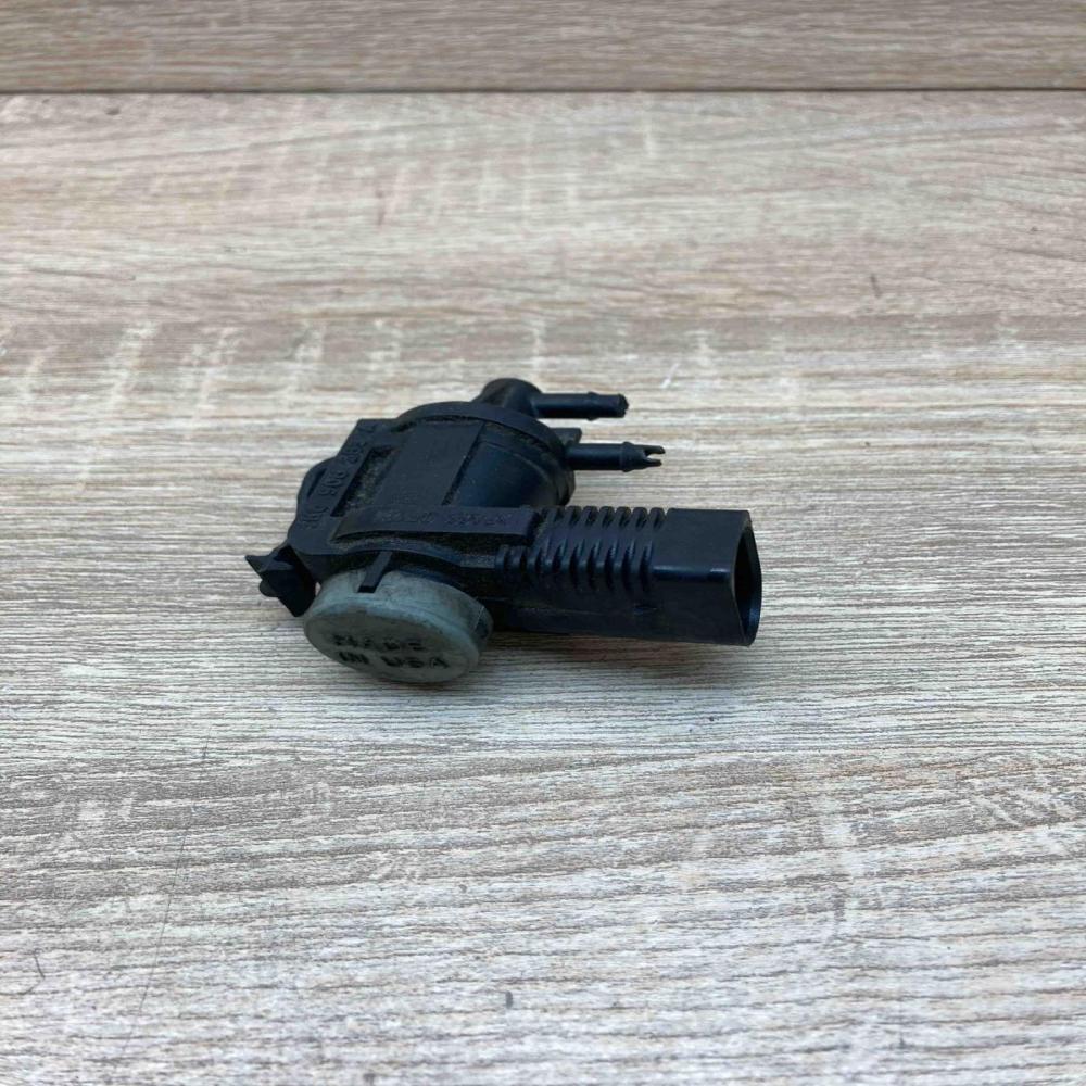1K0906283A   Turbo solenoid valve Volkswagen Tiguan