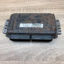 S110030018 8200036523  Engine control unit/module ECU Renault Megane I