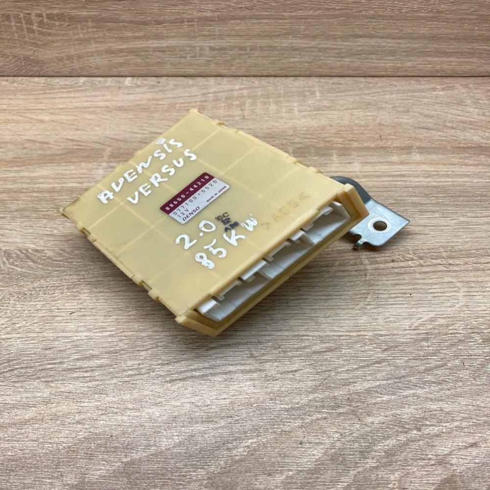88650 44210 077100 5520  Other control units/modules Toyota Avensis Verso