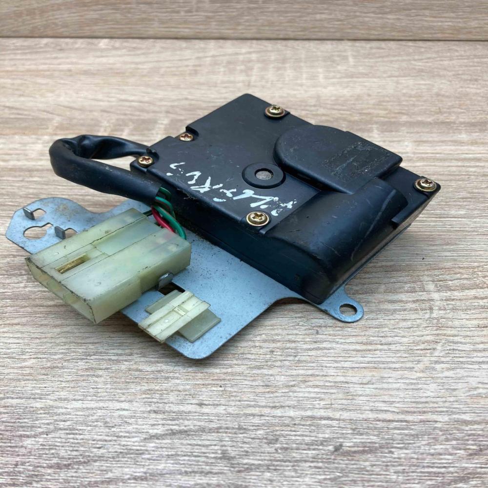 D267 BA95A   Air flap motor/actuator KIA Clarus