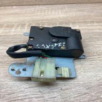 D267 BA95A   Air flap motor/actuator KIA Clarus