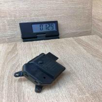 C896890 13548 30 93706 00AD  Air flap motor/actuator Citroen C4 I