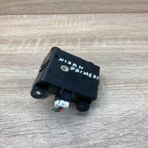 30270 30840   Air flap motor/actuator Nissan Primera