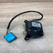 4A0820511 0132801018  Air flap motor/actuator Audi A4 S4 B5 8D