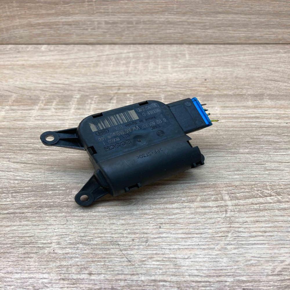 0132801337 983381F D  Air flap motor/actuator Volkswagen PASSAT B6