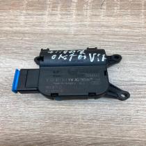 0132801343 983387X D  Air flap motor/actuator Volkswagen Touran I