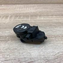 6902697 0765018512  Air flap motor/actuator BMW 5 E39