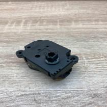 4PUH 19E616 AB   Air flap motor/actuator Citroen Xsara