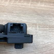 4PUH 19E616 AB   Air flap motor/actuator Citroen Xsara