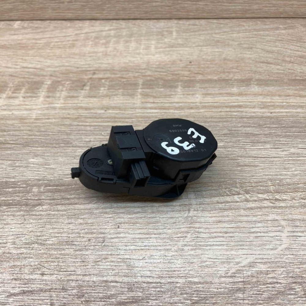 6902696   Air flap motor/actuator BMW 5 E39